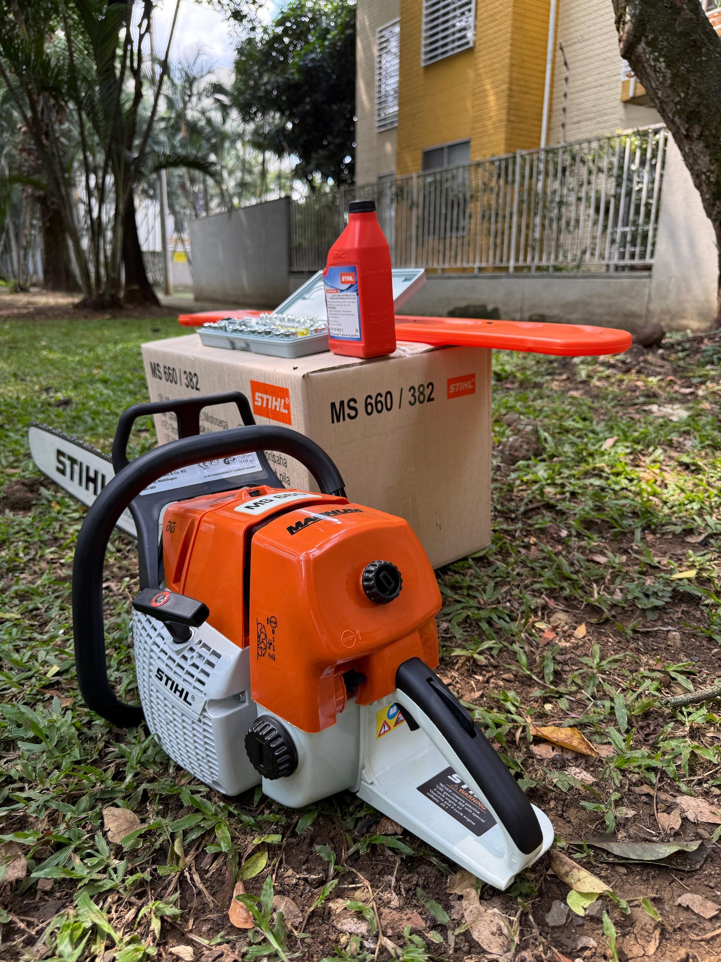 Motosierra STIHL MS 660 MAGNUM ALEMANA + ACEITE + JUEGO COPAS RACHE