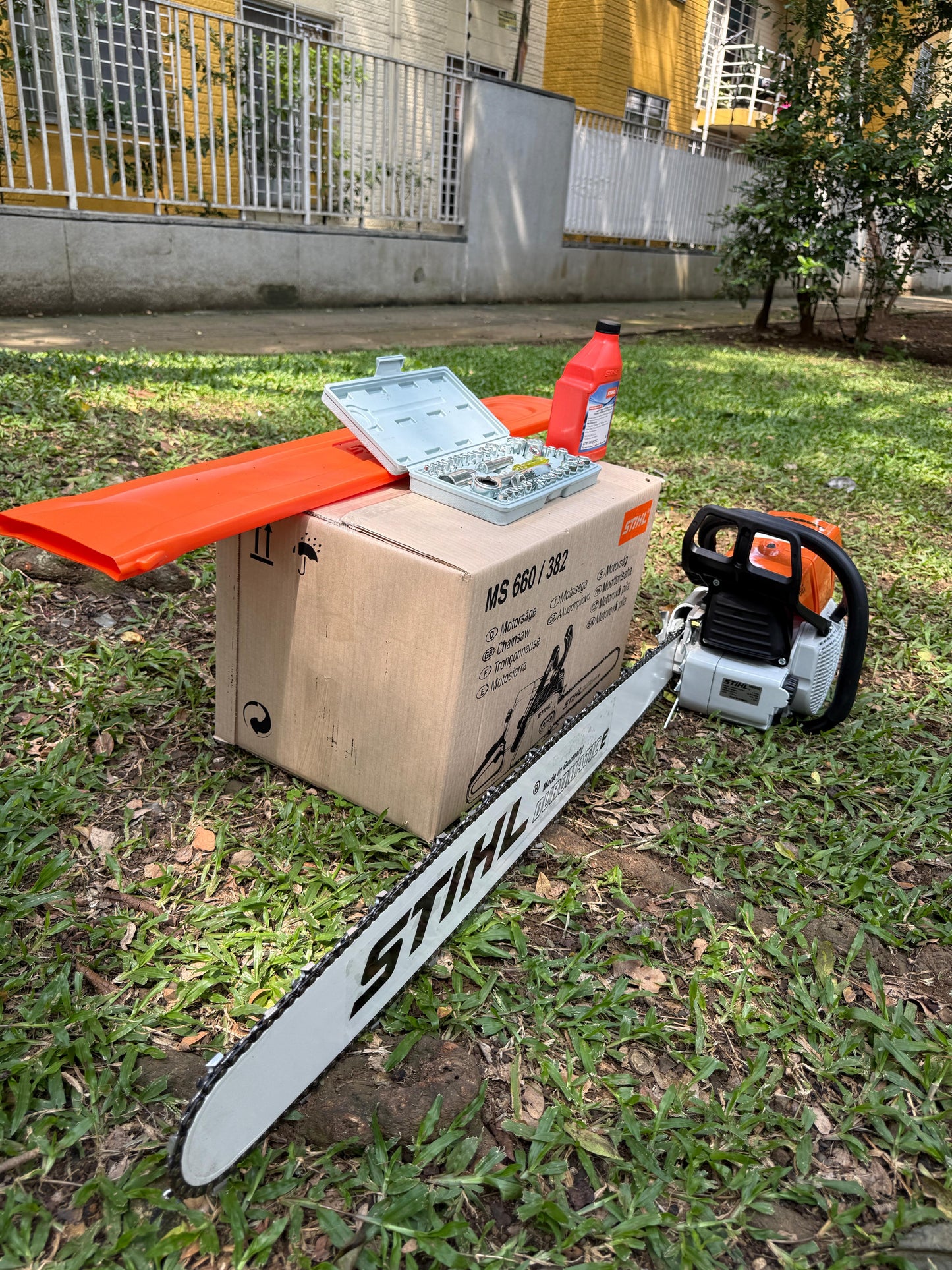 Motosierra STIHL MS 660 MAGNUM ALEMANA + ACEITE + JUEGO COPAS RACHE